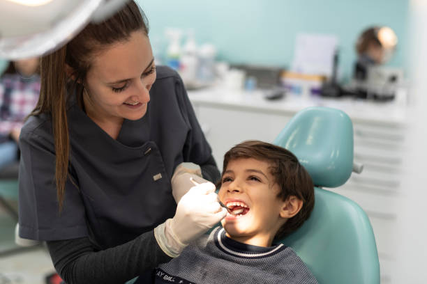 Best Emergency Denture Repair in Rancho Alegre, TX